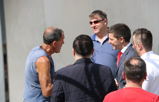 Podrška Demokratama iznosi 29,7%