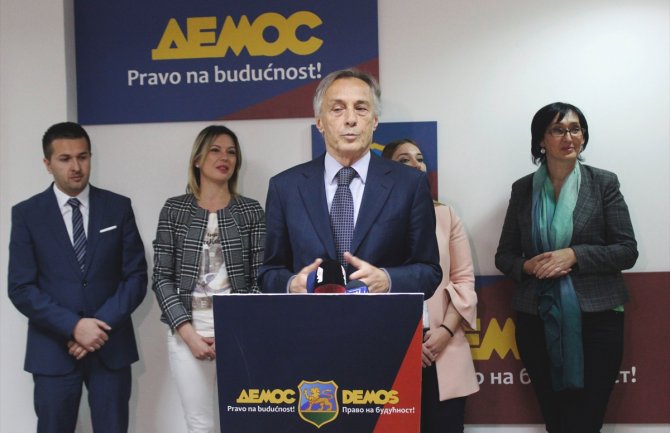 Lekić: Na referendumu donijeti odluku o članstvu Crne Gore u NATO