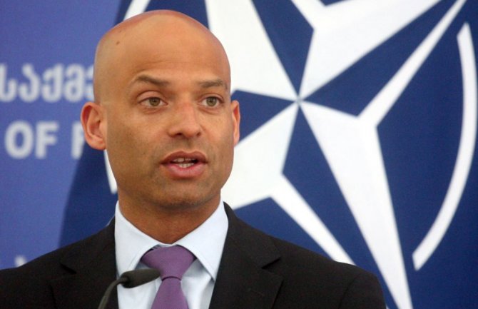 Crna Gora će NATO porodicu učiniti snažnijom