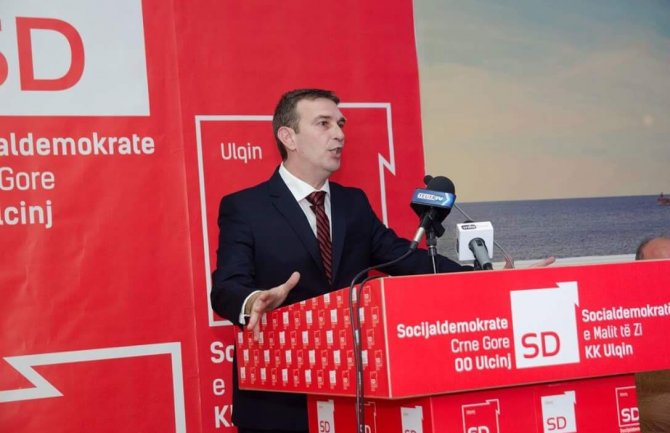 Bivši predsjednik opštinskog odbora Pozitivne Ulcinj pristupio SD-u