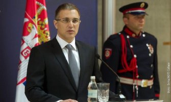 Stefanović: Haradinaj može da vidi Niš samo iz zatvora
