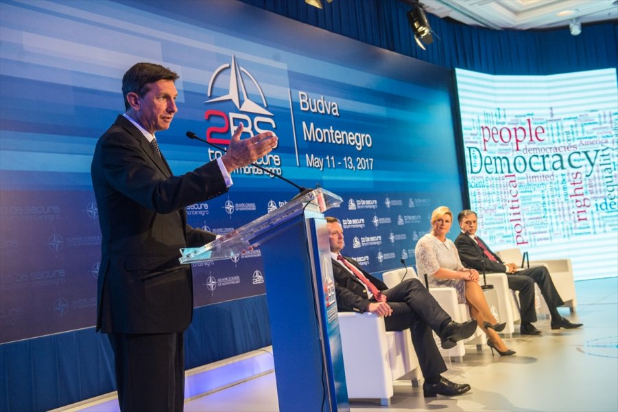 2017051322364904522037832Web