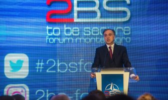 Vujanović: NATO garancija slobode, Rusi da dolaze kao i prije