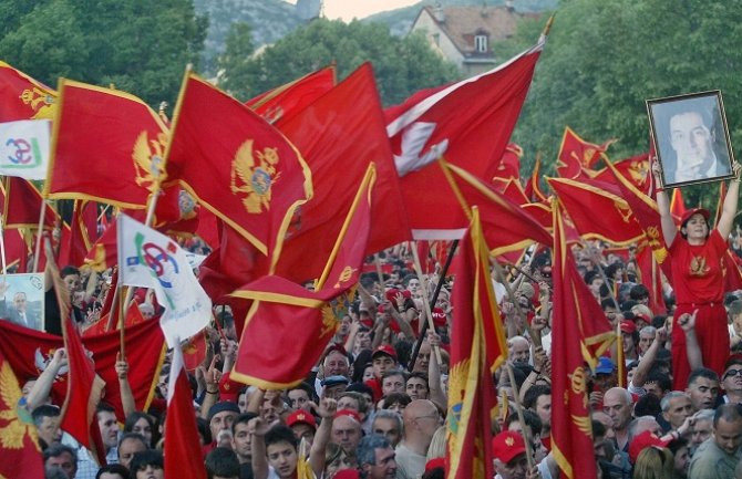 DPS: Krivokapiću zašto si izdao Crnu Goru?