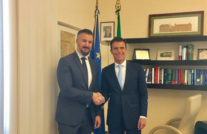 Crna Gora ima punu podršku susjedne Italije na putu prema EU