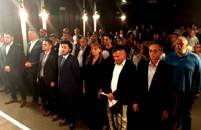 Puna sala kina “Boka“ izabrala kotorsko rukovodstvo pokreta URA	