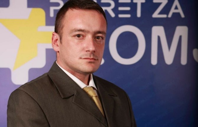 Raičević: Katnić mimo Ustava i zakona zatražio skidanje imuniteta Medojevića