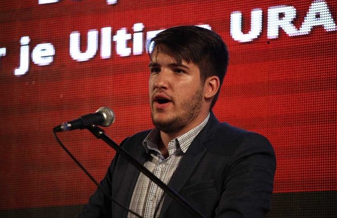 Đaković: Crnu Goru decenijama vode najgori đaci