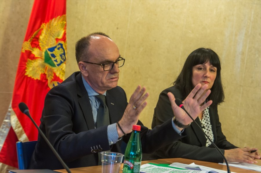 2017061222419478523092326Web