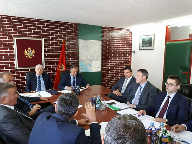 192747614600880910103141048286871712610055n