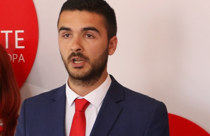 Krvavac: Optuživanje opozicione vlasti u Kotoru i Budvi uvreda zdravog razuma