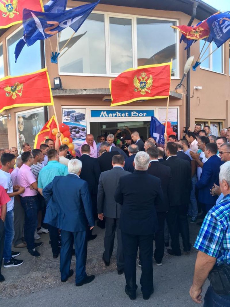 MiloDjukanovicuBoruPetnjica3107201701