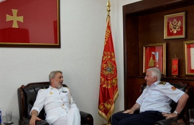 Unaprijediti plan bilateralne saradnje Crne Gore i Grčke