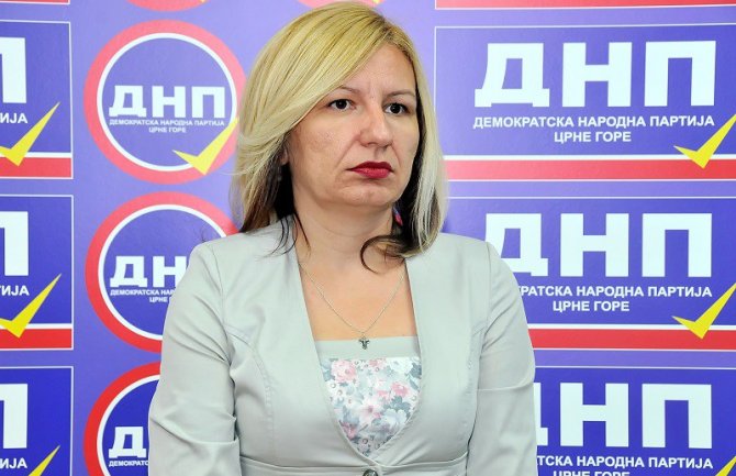 Jančovska: Ova vlast mora da ode, sve je više gladnih!