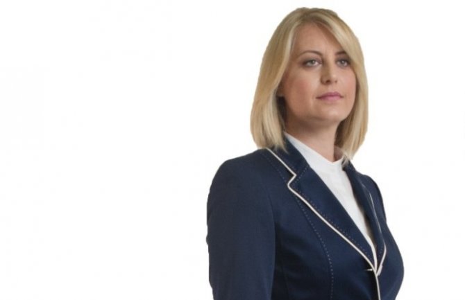 Vojinović: Podgorica da obezbijedi besplatne udžbenike svim osnovcima