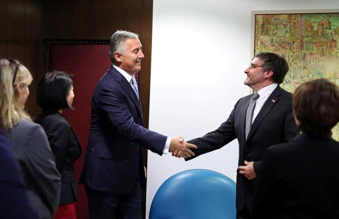 Uprkos bojkotu nastavljena realizacija obaveza u cilju demokratskog i ekonomskog razvoja