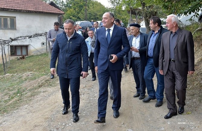 Simović o opoziciji: Govore o dijalogu, a neće dijalog