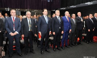 Stanković: Ne bavimo se ni vlašću ni opozicijom