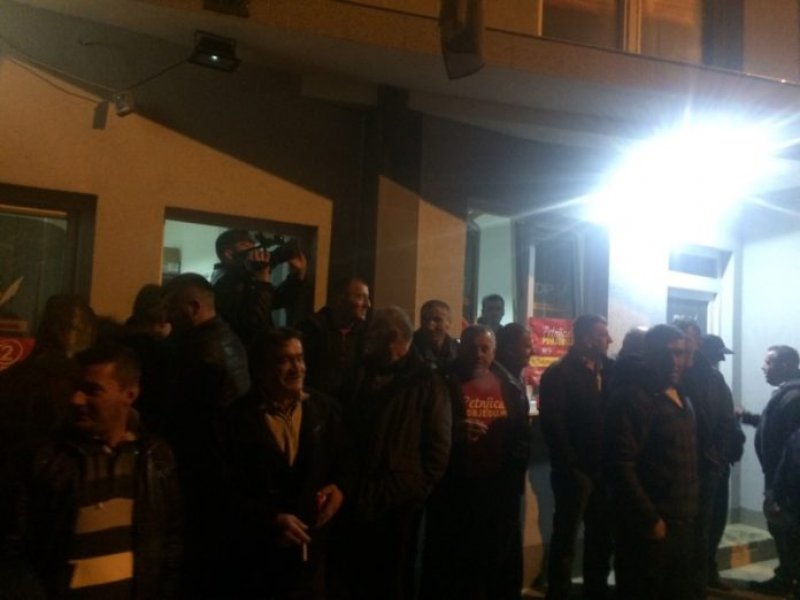 IMG1148696x522