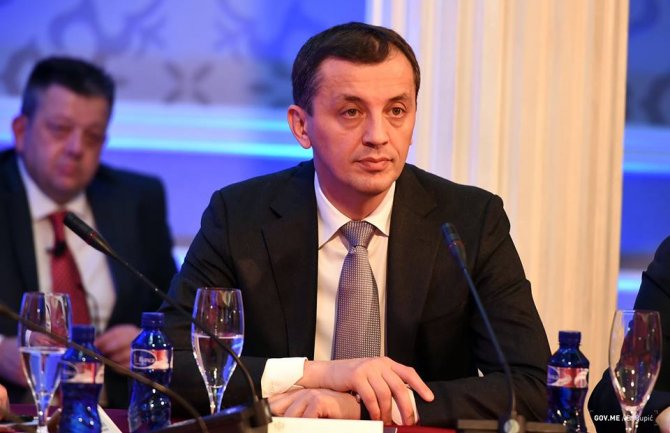 Bošković: CG izložena besprizornoj kampanji i urušavanju svega što je stekla za 14 godina