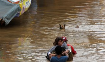 Filipini: Tropska oluja odnijela 182 života (VIDEO)