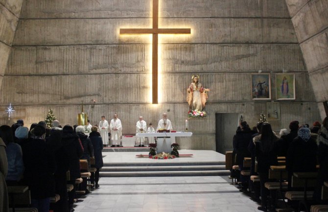 Božić je praznik međusobne dobrote i poštovanja(FOTO)