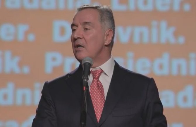 Đukanović: Nikada Crna Gora u svojoj istoriji nije bila razvijenija od svojih susjeda do danas