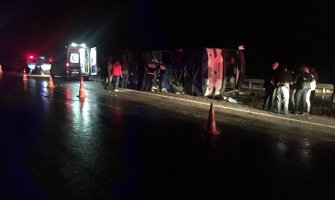 Turska: Prevrnuo se autobus, poginulo sedam osoba