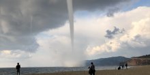 Turska: U naletu tornada u Antaliji povrijeđena jedna osoba(FOTO)