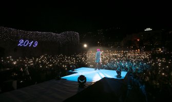Trijumfom u Budvi Dino Merlin okončao turneju od 900.000 posjetilaca (FOTO)