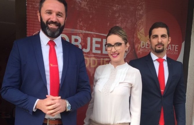 Klub odbornika Demokrata SO Bar:  Ministarstvo prosvjete u stvari ostalo bez argumenata