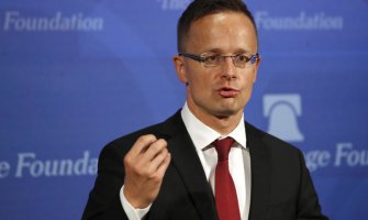 Sijarto: Ne čekati 6 godina na proširenje EU, CG i Srbija mogu biti članice mnogo brže