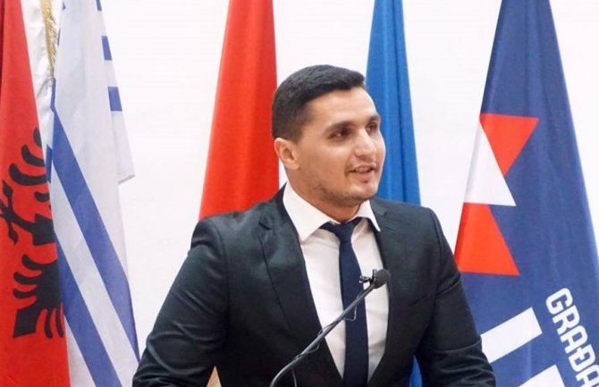 Pepić: Protesti zbližili građane, vještačke podjele nestaju