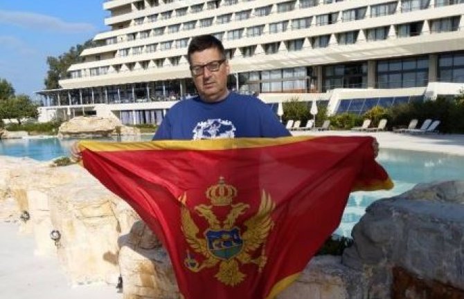 Crnogorac Predrag Nikač prvak svijeta u šahu