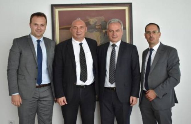 CG i BiH imaju puno zajedničkih i sličnih problema 