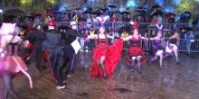 Karnavalska povorka u Budvi prkosila kiši (VIDEO)