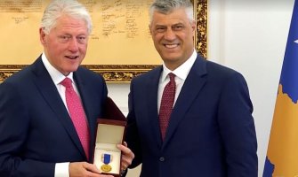Klinton: Kosovo zaslužuje da bude u EU i NATO, Tači: Klanjamo se pred Vama