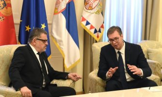 Srbija i Crna Gora da prevaziđu trenutne tenzije 