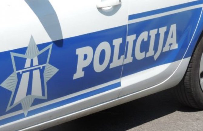 Maloljetnici uhapšeni zbog razbojništva: Otimali novac uz fizički napad i prijetnju nožem