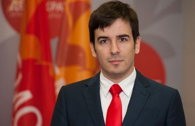 Jokić: Nadležni da ispitaju da li se stopiraju vize našim pomorcima zbog krijumčara narkoticima