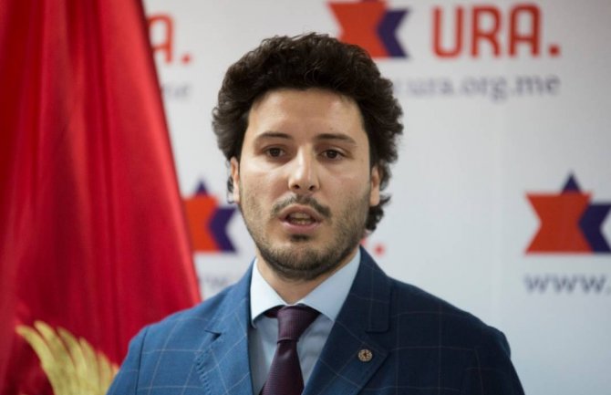 Abazović: Marković kao da ne živi u Crnoj Gori i kao da mu stvari nijesu poznate