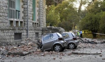 CG upućuje pomoć Albaniji: Šatori, ćebad, odjeća, hrana za pogođene zemljotresom