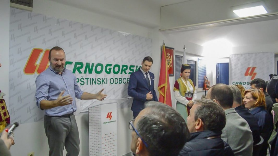 otvaranjekancelarijeCrnogorske21024x576