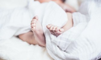 Bolnica prikrila da je romsko dijete prvo rođeno, stiglo izvinjenje direktora