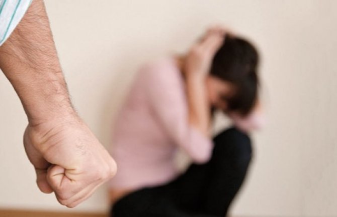 Uhapšen 30-godišnjak zbog nasilja u porodici: Supruzi slomio lakat