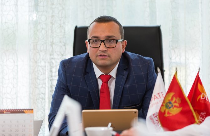 Ćeman: Najoštrije osuđujem napade na svoje sunarodnike i ljude moje vjeroispovijesti