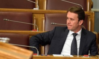 Konjević: Opozicija će podnijeti zahtjev za izglasavanje nepovjerenja Vladi