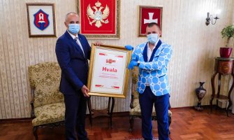 U čast decenijske saradnje plaketa od CKM-a Prijestonici