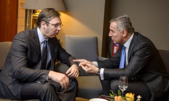 Vučić čestitao Đukanoviću 13.jul: Stvoriti uslove za bolje međusobno razumijevanje Srbije i CG