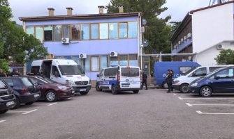 Carević, Radović i Mikijelj odvezeni u bolnicu? 